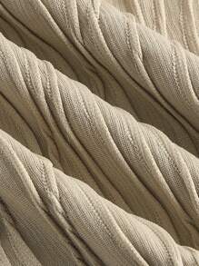 SHEIN MOD 素色小高領T恤 - 卡其色 - 查看 4