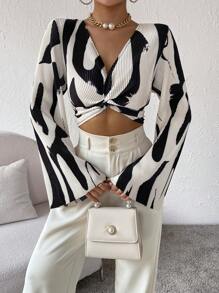 Chiquease In Đồ họa Mặt trước xoắn Tay áo kèn  Áo sơ mi Crop - Nhiều màu - Xem 5