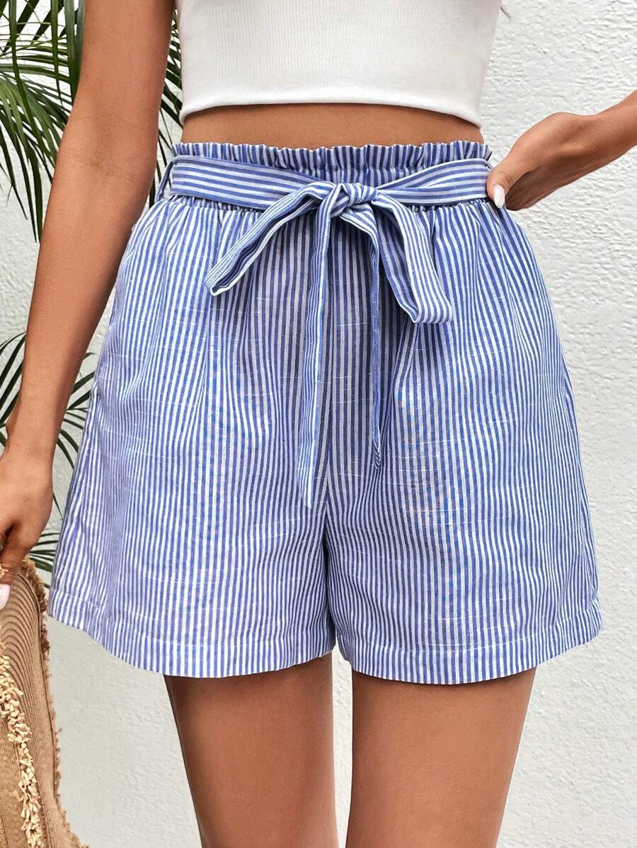 SHEIN Frenchy 條紋印花紙袋腰附腰帶短褲 - 藍白色 - 查看 1