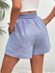 SHEIN Frenchy 條紋印花紙袋腰附腰帶短褲 - 藍白色 - 查看 3