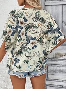 SHEIN LUNE Tropical Print Batwing Sleeve Blouse
