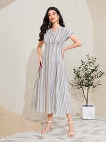 Mulvari Cotton Striped Print Notched Neckline Dress - Multicolor - View 3