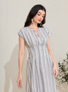 Mulvari Cotton Striped Print Notched Neckline Dress - Multicolor - View 5