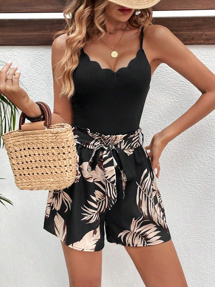 SHEIN Frenchy Bộ 2 món áo ôm sát không tay viền vỏ sò và quần short họa tiết hoa rộng rãi cho nữ - Nhiều màu - Xem 5