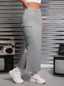 SHEIN PETITE 翻蓋口袋開衩短裙 - 灰色 - 查看 3