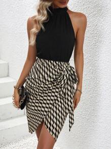 SHEIN Clasi 幾何印花側打結圍裹下擺掛脖連衣裙 - 彩色 - 查看 1