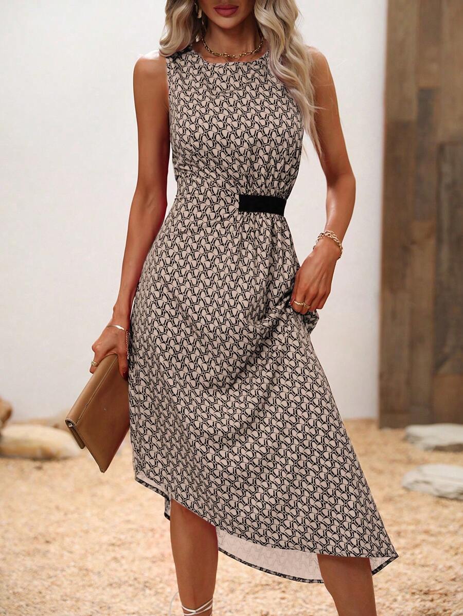 SHEIN Privé 滿版印花不對稱下擺連衣裙 - 卡其色 - 查看 1