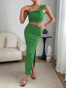 SHEIN Privé One Shoulder Crop Top & Split Thigh Skirt - Green - View 6