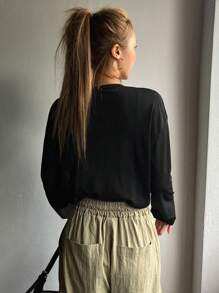 DAZY Áo thun trễ vai cài nửa nút, Áo dài tay thời trang mùa thu - màu đen - Xem 2