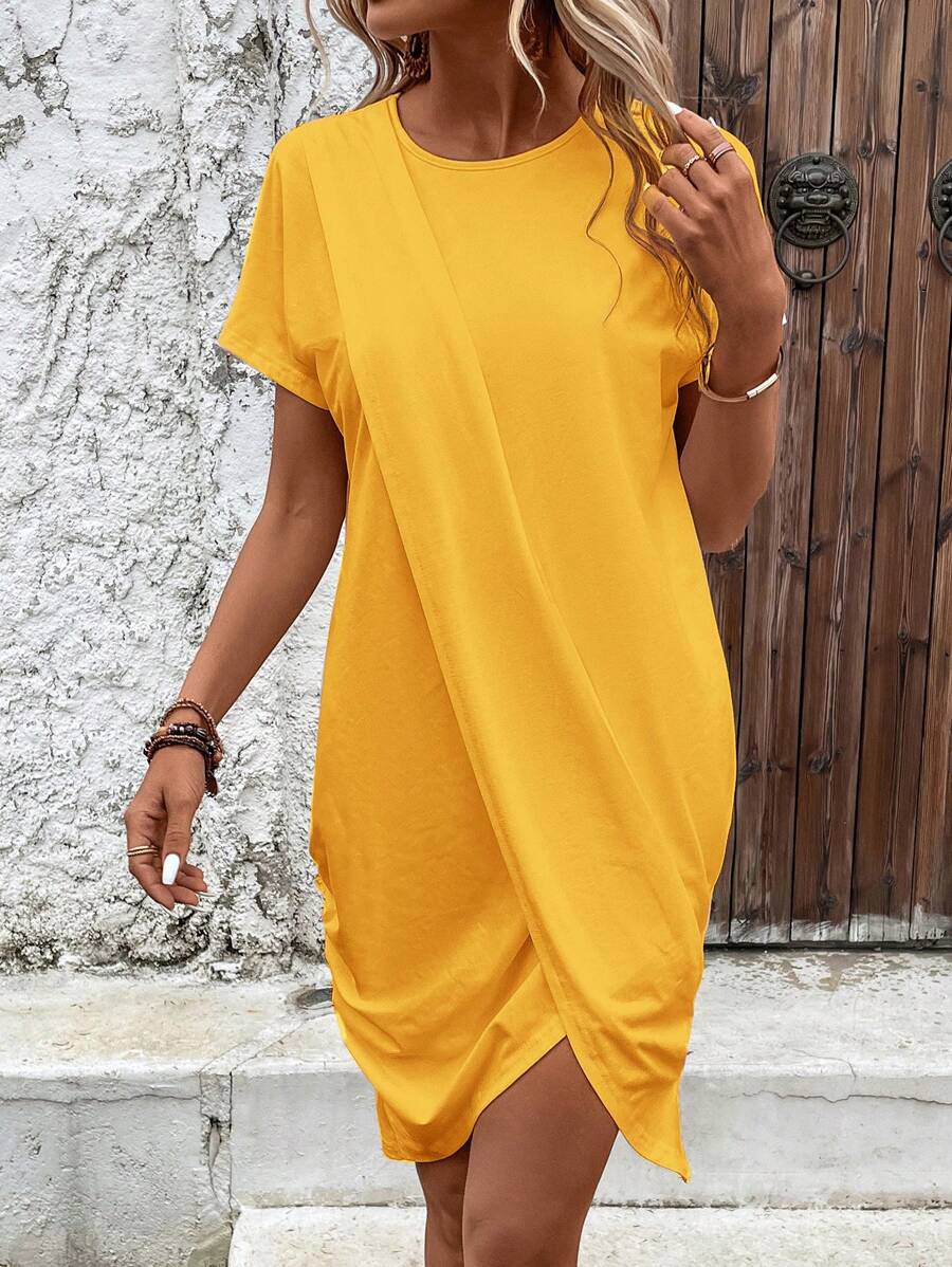 SHEIN LUNE 素色鬱金香下擺T恤洋裝