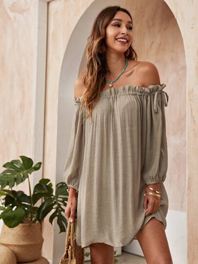 Swim Vcay فستان ساحلي مكشوف الكتف مقلم بهدب