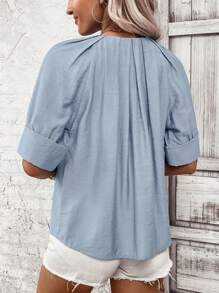 SHEIN Clasi Keyhole Neckline Raglan Sleeve Plicated Detail Blouse - Baby Blue - View 2