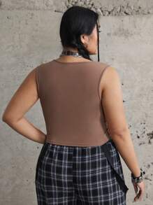 splusmart Plus Figure & Slogan Graphic Crop Tank Top - Khaki - View 2