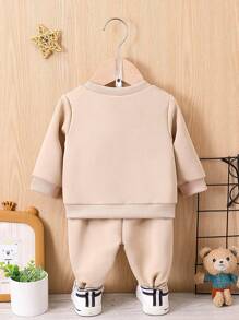 SHEIN Baby Boy Letter Patched Detail Sweatshirt & Sweatpants - Apricot - View 2