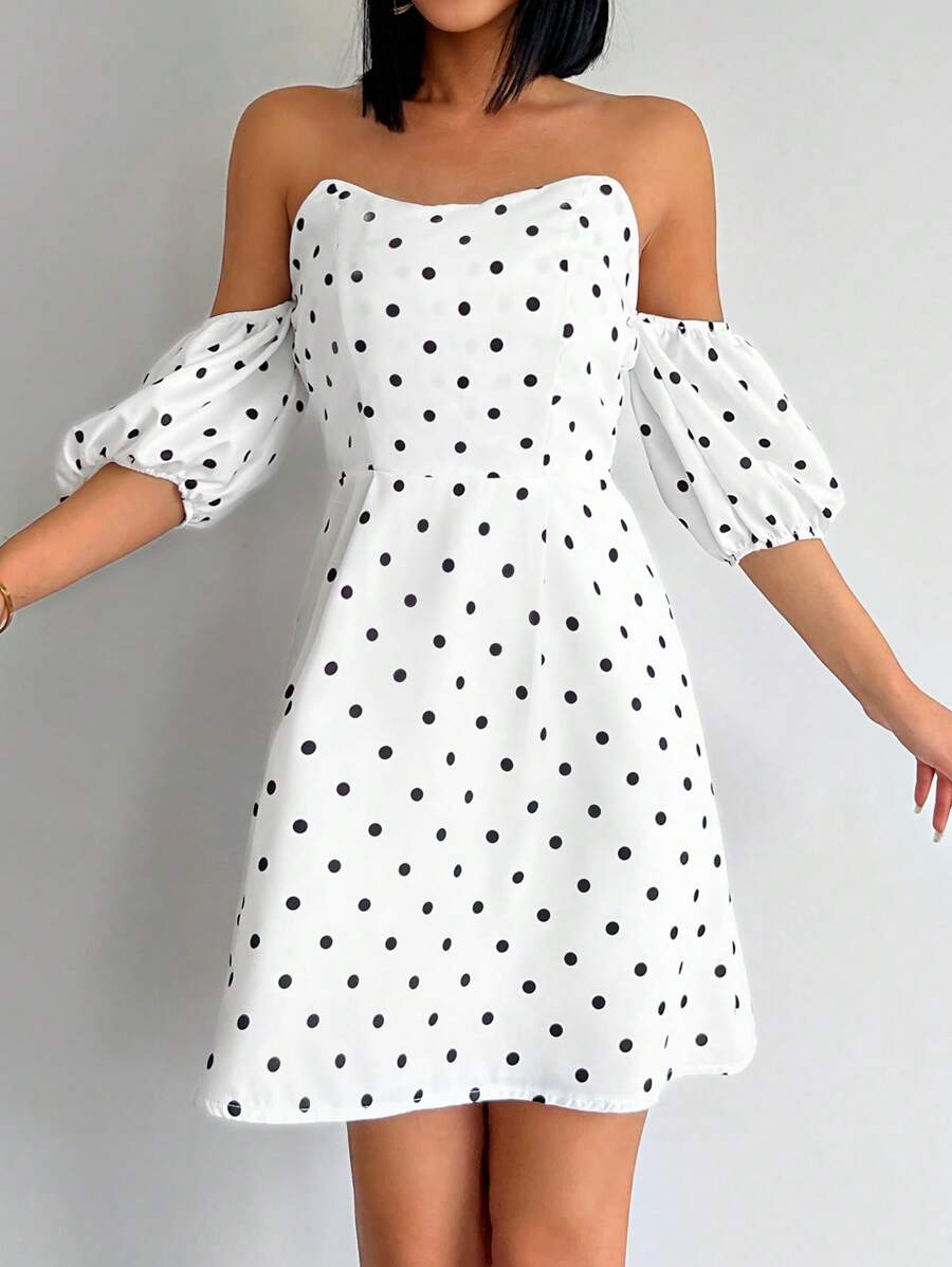 EURMUSE In vết tròn Polka Off Shoulder Ống tay áo Đầm - trắng - Xem 1