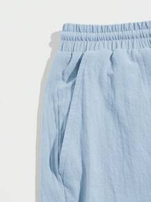 SWAVVY Men Letter Patched Detail Drawstring Waist Shorts