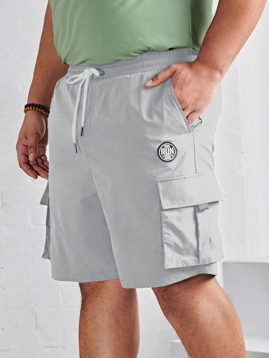 Manfinity NXTstreet Men Plus Letter Patched Flap Pocket Drawstring Waist Cargo Shorts - Light Grey - View 1