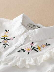 青少女春秋花卉刺繡折領長袖襯衫，校園風格上衣