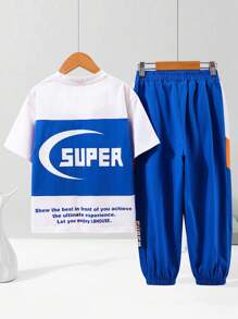男大童字母圖案T恤和褲子 - 藍白色 - 查看 2