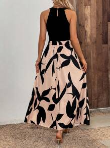 SHEIN Clasi Plants Print Cut Out Halter Neck Dress