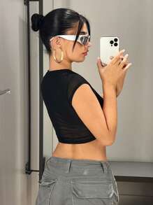 SHEIN ICON 人像圖案網紗上衣 - 黑色 - 查看 2