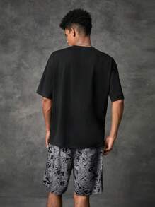 SPACE JAM: A NEW LEGACY X SHEIN Men Letter Graphic Tee & Cartoon Graphic Shorts