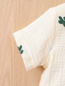 SHEIN Đứa bé trai Bản in Xương rồng Áo sơ mi & Quần short Without Tee - Màu be - Xem 5