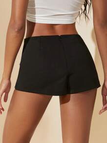 SHEIN BAE 水鑽邊貝殼邊裙裤 - 黑色 - 查看 3