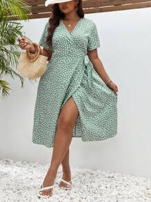 SHEIN Frenchy Plus Allover Print Knot Side Wrap Dress - Green - View 1