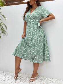 SHEIN Frenchy Plus Allover Print Knot Side Wrap Dress - Green - View 3
