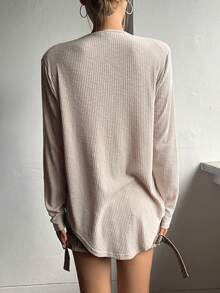 DAZY 半排扣條紋針織T恤 - 杏色 - 查看 2