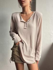 DAZY 半排扣條紋針織T恤 - 杏色 - 查看 5