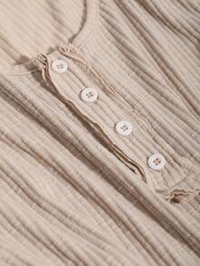 DAZY 半排扣條紋針織T恤 - 杏色 - 查看 6