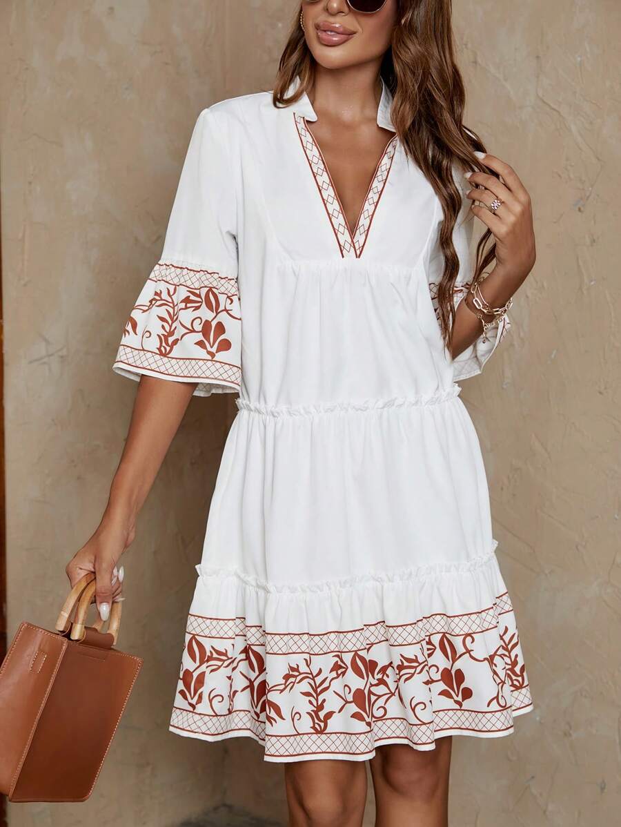 SHEIN LUNE 印花喇叭袖荷葉邊娃娃裙 - 棕色 - 查看 1