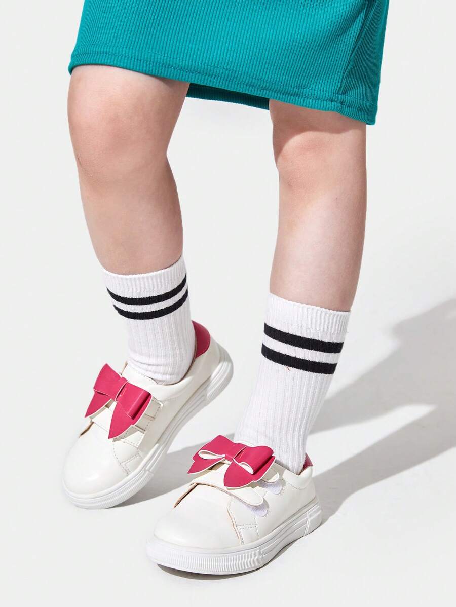 JNSQ Girls Two Tone Bow Decor Hook-and-loop Fastener Sporty Skate Shoes For Outdoor - Red - View 1