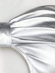 Hauture 金屬剪裁蝴蝶結字母管型短款背心 - 銀色 - 查看 8