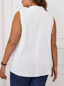 EMERY ROSE Plus Tie Neck Sleeveless Blouse