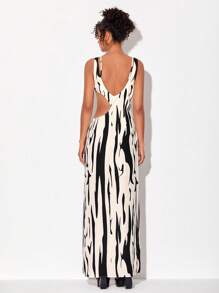 LALA BELTRÁN 滿版印花腰部鏤空高衩連衣裙 - 黑與白 - 查看 2