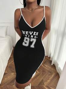 Slaydiva Đồ họa Chữ cái Tương phản ràng buộc Váy Cami Bodycon - màu đen - Xem 1