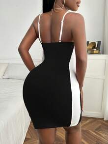 Slaydiva Đồ họa Chữ cái Tương phản ràng buộc Váy Cami Bodycon - màu đen - Xem 2