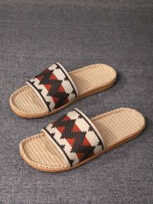 Men Geometric Pattern Slippers For Indoor