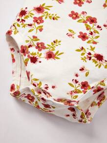 Cozy Pixies 女嬰3入組花卉和字母圖案連體衣