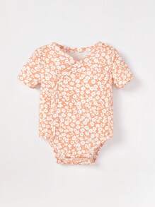 Cozy Pixies 女嬰3入組花卉和字母圖案連體衣