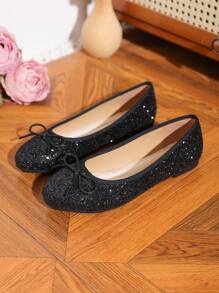 秋冬女士防滑蝴蝶结装饰纯色圆头平底鞋，优雅且适合所有季节