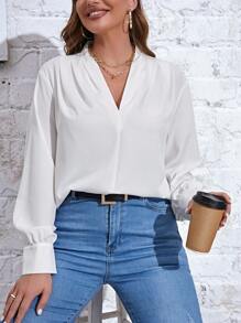 SHEIN Essnce Plus Solid V Neck Blouse