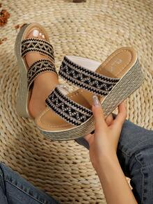 Vacation Style Strappy Wedge Platform Sandals With Thick Bottom - Black - View 5
