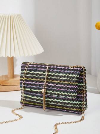 彩色條紋圖案流蘇裝飾用品翻蓋編織包