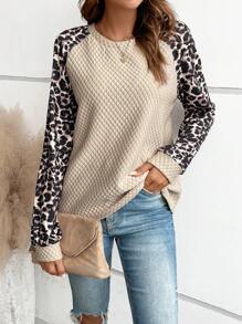 SHEIN LUNE Áo nỉ tay raglan in họa tiết da báo, áo nỉ chui đầu mùa thu. - Màu Khaki - Xem 5