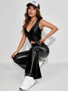 SHEIN EZwear Nút phía trước chất liệu da PU Áo ba lỗ & Quần ống loe - màu đen - Xem 2