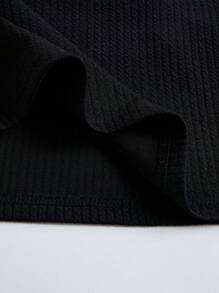 SHEIN Essnce 素色條紋針織短款背心 - 黑色 - 查看 4